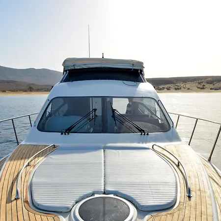 Lanzarote Yacht